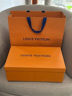 Louis Vuitton  shoe box and bag